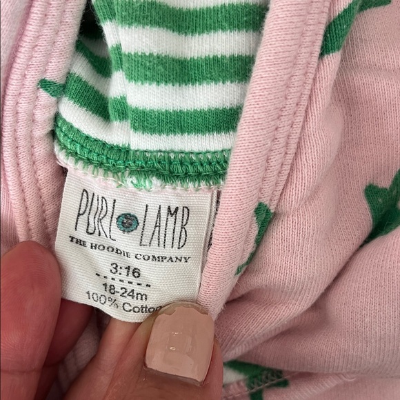Charming Pink Hoodie with Green Star Pattern - Picture 7 of 9